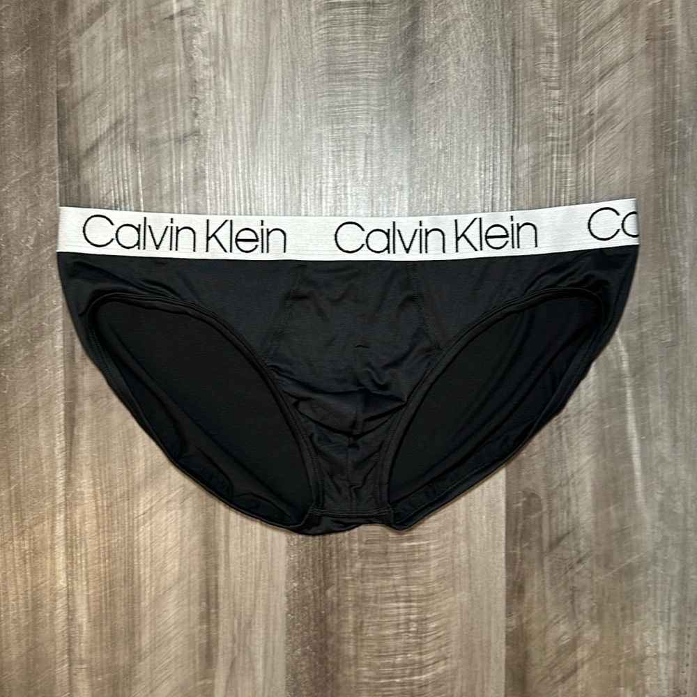 Calvin Klein Microfiber Hip Brief - XL